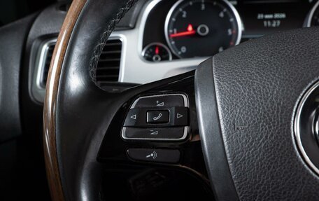 Volkswagen Touareg III, 2015 год, 3 360 000 рублей, 19 фотография