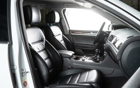 Volkswagen Touareg III, 2014 год, 2 300 000 рублей, 8 фотография