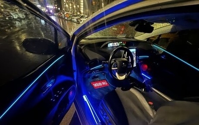 Toyota Prius IV XW50, 2018 год, 2 200 000 рублей, 1 фотография