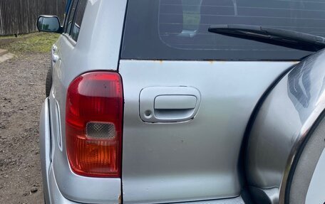 Toyota RAV4, 2002 год, 460 000 рублей, 3 фотография