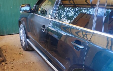 Volkswagen Touareg III, 2004 год, 1 000 000 рублей, 4 фотография