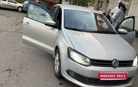 Volkswagen Polo VI (EU Market), 2012 год, 420 000 рублей, 6 фотография