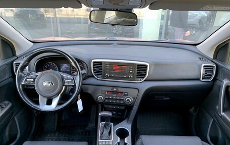 KIA Sportage IV рестайлинг, 2021 год, 2 160 000 рублей, 10 фотография