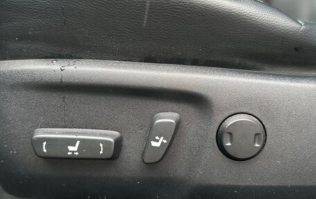 Toyota Camry, 2017 год, 2 500 000 рублей, 13 фотография
