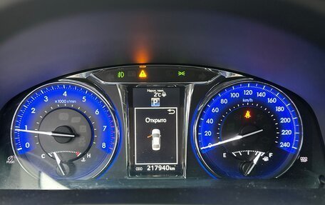 Toyota Camry, 2017 год, 2 500 000 рублей, 18 фотография