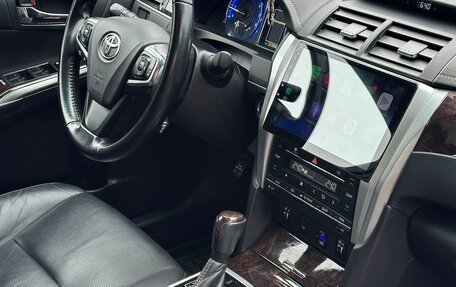 Toyota Camry, 2017 год, 2 500 000 рублей, 30 фотография