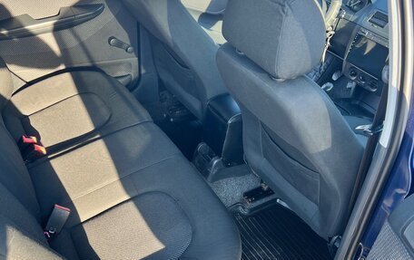 Skoda Fabia I, 2005 год, 300 000 рублей, 8 фотография