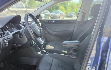 Skoda Rapid I, 2017 год, 1 100 000 рублей, 8 фотография
