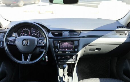 Skoda Rapid I, 2017 год, 1 100 000 рублей, 11 фотография