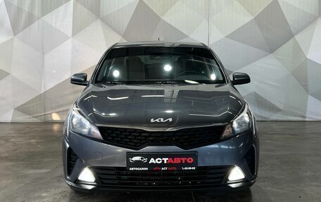 KIA Rio IV, 2022 год, 1 590 000 рублей, 2 фотография