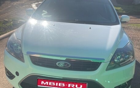 Ford Focus II рестайлинг, 2010 год, 699 000 рублей, 1 фотография