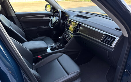 Volkswagen Teramont I, 2018 год, 3 190 000 рублей, 28 фотография