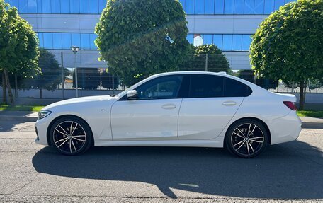 BMW 3 серия, 2019 год, 3 050 000 рублей, 2 фотография