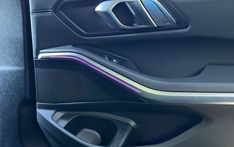 BMW 3 серия, 2019 год, 3 050 000 рублей, 11 фотография