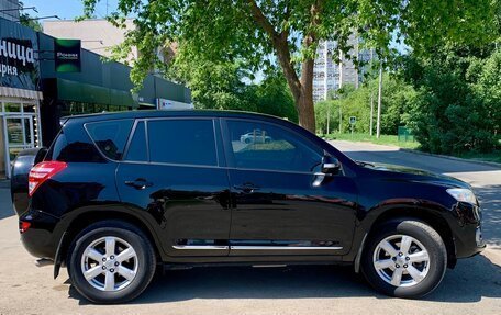 Toyota RAV4, 2011 год, 1 460 000 рублей, 2 фотография