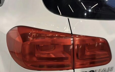 Volkswagen Tiguan I, 2015 год, 1 700 000 рублей, 4 фотография