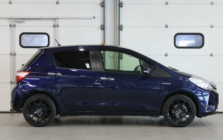 Toyota Vitz, 2018 год, 1 200 000 рублей, 4 фотография