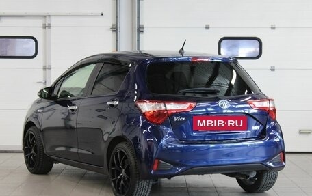 Toyota Vitz, 2018 год, 1 200 000 рублей, 7 фотография