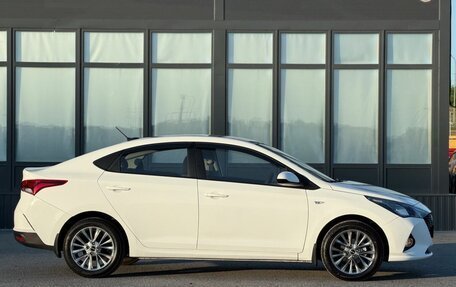Hyundai Solaris II рестайлинг, 2021 год, 1 700 000 рублей, 10 фотография