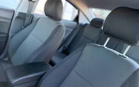 Hyundai Solaris II рестайлинг, 2021 год, 1 700 000 рублей, 17 фотография