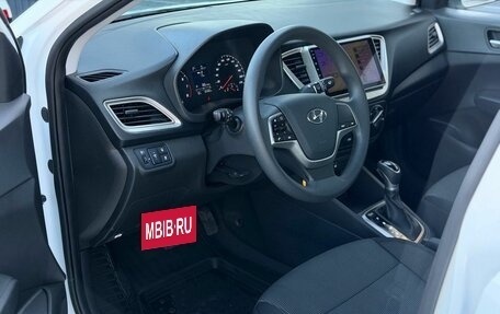 Hyundai Solaris II рестайлинг, 2021 год, 1 700 000 рублей, 11 фотография