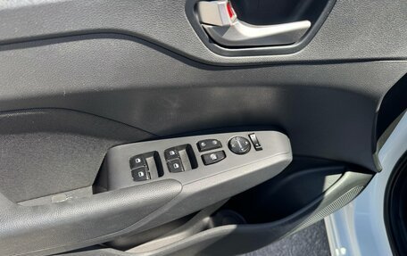 Hyundai Solaris II рестайлинг, 2018 год, 915 000 рублей, 10 фотография