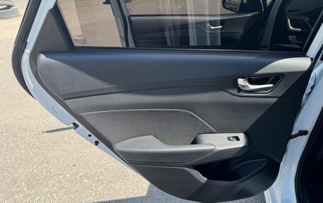Hyundai Solaris II рестайлинг, 2018 год, 915 000 рублей, 16 фотография