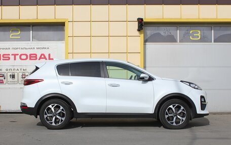 KIA Sportage IV рестайлинг, 2018 год, 1 795 000 рублей, 7 фотография
