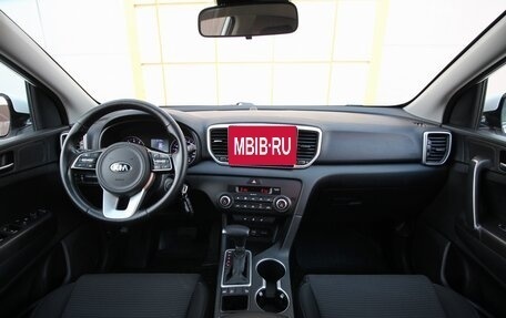 KIA Sportage IV рестайлинг, 2018 год, 1 795 000 рублей, 10 фотография