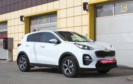 KIA Sportage IV рестайлинг, 2018 год, 1 795 000 рублей, 8 фотография