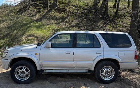 Toyota Hilux Surf III рестайлинг, 1993 год, 580 000 рублей, 8 фотография
