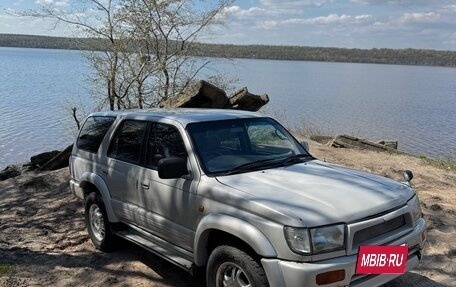 Toyota Hilux Surf III рестайлинг, 1993 год, 580 000 рублей, 6 фотография