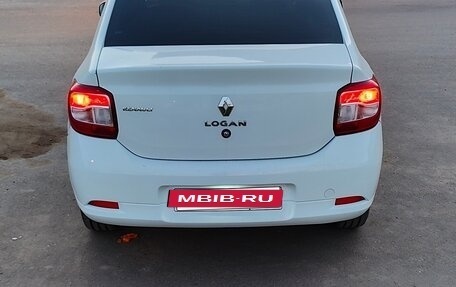 Renault Logan II, 2014 год, 300 000 рублей, 4 фотография