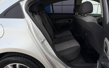 Chevrolet Cruze II, 2010 год, 697 000 рублей, 14 фотография