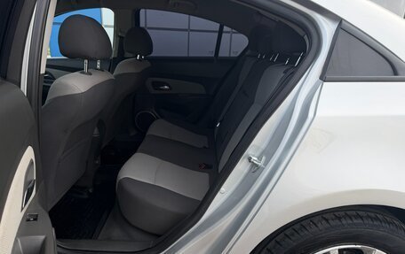 Chevrolet Cruze II, 2010 год, 697 000 рублей, 15 фотография
