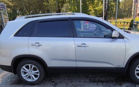 KIA Sorento II рестайлинг, 2012 год, 1 700 000 рублей, 24 фотография