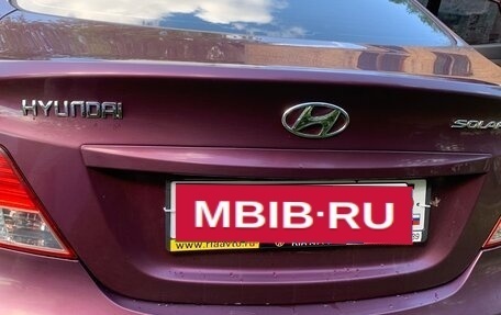 Hyundai Solaris II рестайлинг, 2011 год, 900 000 рублей, 2 фотография