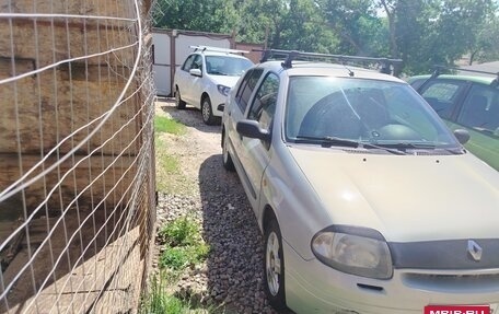 Renault Clio III, 2000 год, 160 000 рублей, 2 фотография
