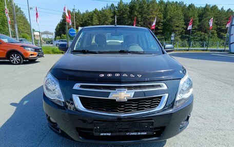 Chevrolet Cobalt II, 2014 год, 693 000 рублей, 2 фотография