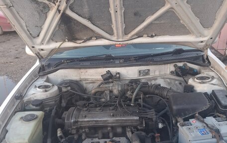 Toyota Corolla, 1998 год, 300 000 рублей, 6 фотография