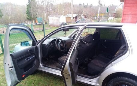 Volkswagen Golf IV, 2003 год, 250 000 рублей, 4 фотография
