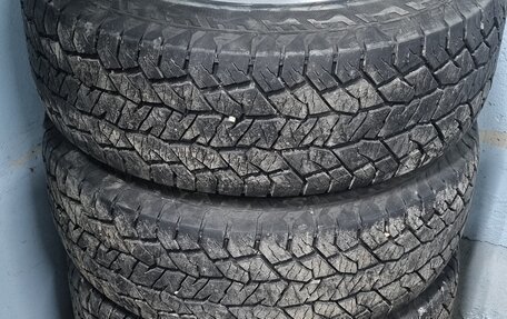 Toyota Land Cruiser Prado 90 рестайлинг, 2000 год, 1 300 000 рублей, 10 фотография
