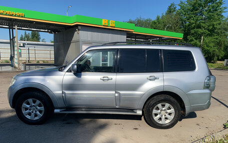 Mitsubishi Pajero IV, 2011 год, 2 190 000 рублей, 6 фотография