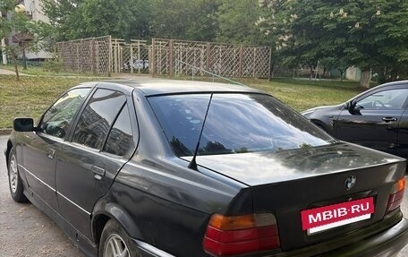 BMW 3 серия, 1992 год, 285 000 рублей, 5 фотография