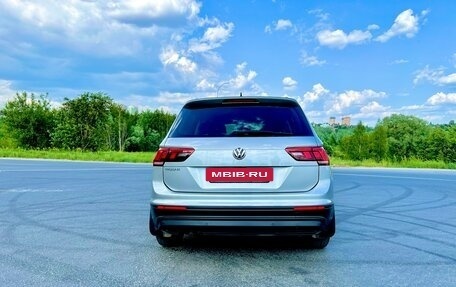 Volkswagen Tiguan II, 2019 год, 2 500 000 рублей, 7 фотография