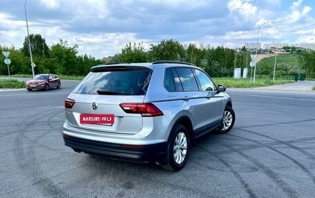 Volkswagen Tiguan II, 2019 год, 2 500 000 рублей, 5 фотография