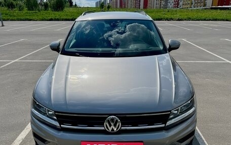 Volkswagen Tiguan II, 2019 год, 2 500 000 рублей, 22 фотография