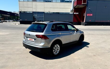 Volkswagen Tiguan II, 2019 год, 2 500 000 рублей, 25 фотография