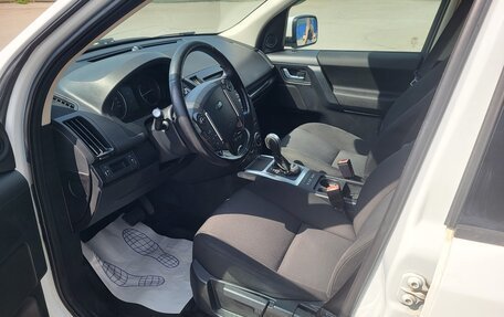 Land Rover Freelander II рестайлинг 2, 2013 год, 1 550 000 рублей, 13 фотография