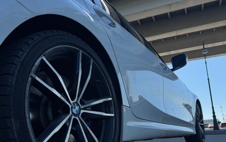 BMW 3 серия, 2019 год, 3 800 000 рублей, 24 фотография